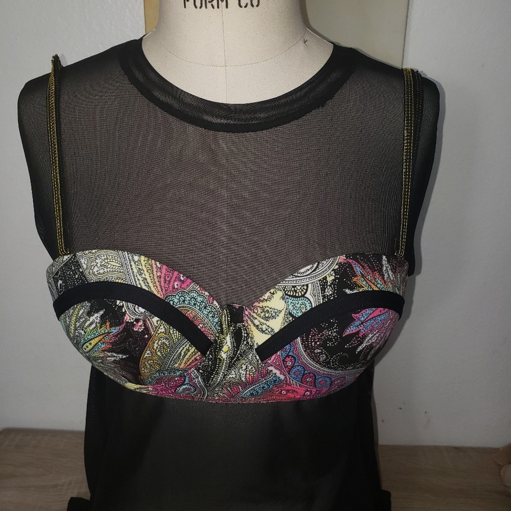 April by Adriana Garivia top Small